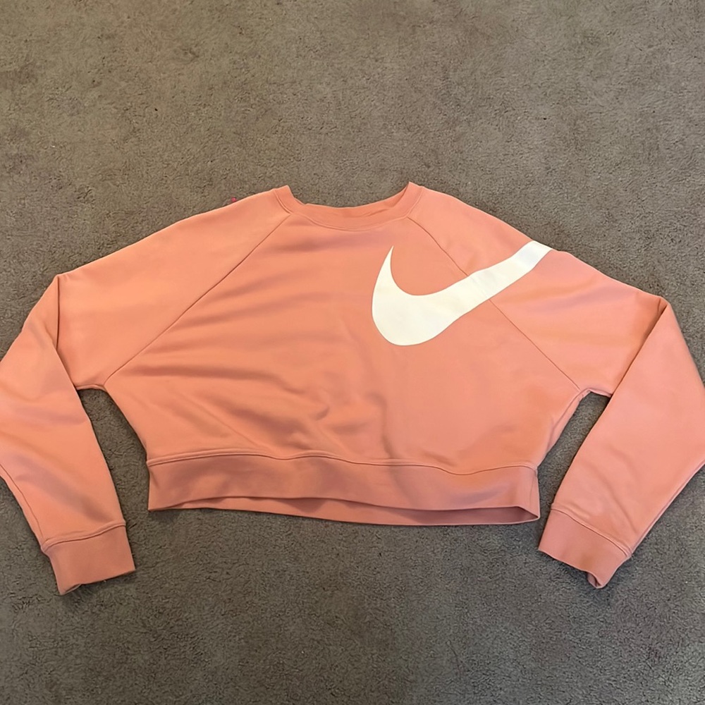 pink nike dry-fit workout top
